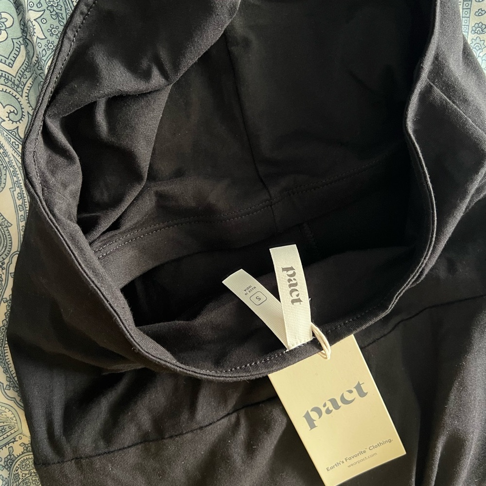Pact Fit & Flare Modern Halter Midi Dress with pockets! - Picture 3 of 4